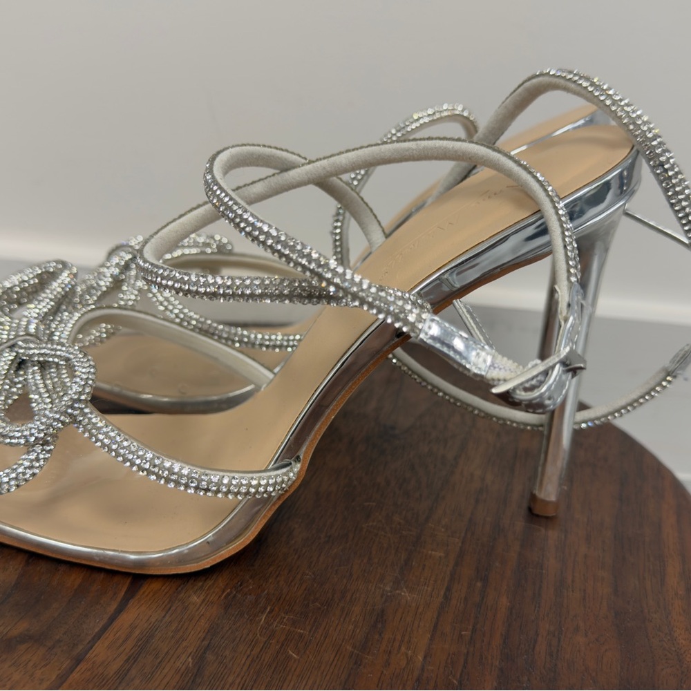 Anne Michelle Silver Rhinestone Bow‎ Heels - Picture 2 of 13
